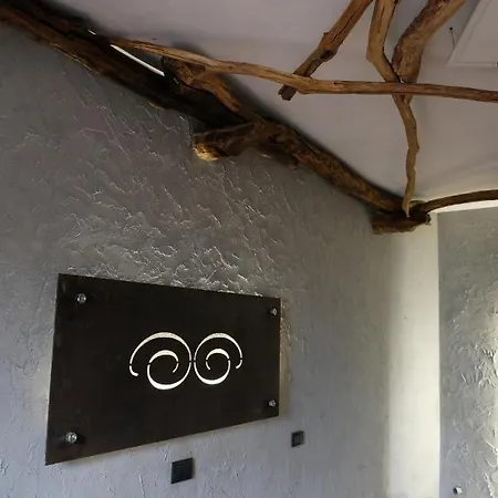 Le In Pietra La Torretta *