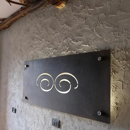 Le In Pietra La Torretta בית נופש