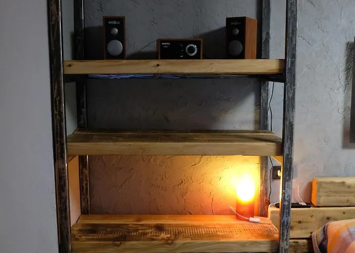 Le In Pietra La Torretta Ferienhaus Montemezzo