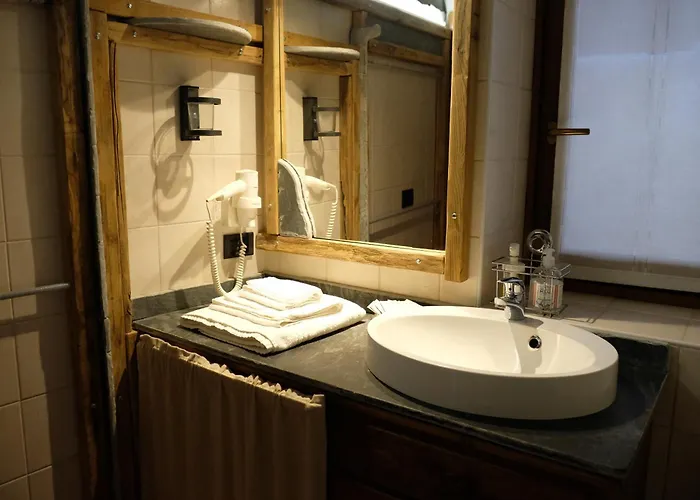 Le In Pietra La Torretta Ferienhaus