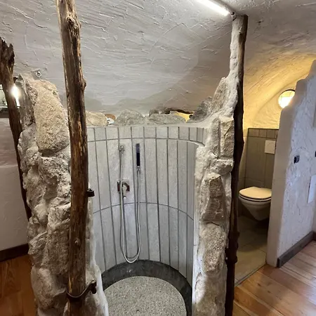 Le In Pietra La Torretta Casa vacanze