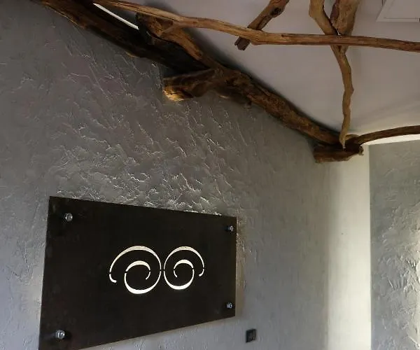 Le In Pietra La Torretta *