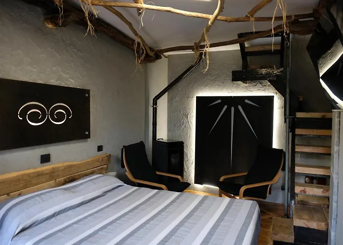 Le In Pietra La Torretta * Montemezzo